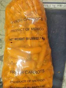 lot 469 image: 50 Pound bag of carrots