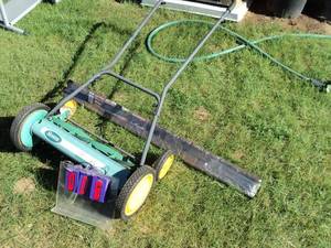 Scotts push reel mower & lawn edgeing. As shown.