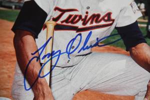 lot 40 image: Minnesota Twins Tony Oliva 8x10 Autographed Photo  JSA COA