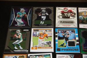 lot 66 image: Football Card 2000 or Newer Rookie Lot  21 Cards