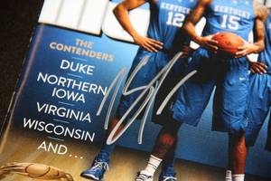 lot 94 image: Sports Illustrated Karl Anthony Towns Autograph Magazine  Beckett COA