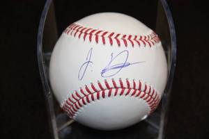 lot 100 image: Minnesota Twins Jhoran Duran Sweet Spot Autograph Baseball