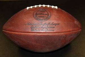 lot 107 image: Minnesota Vikings Randall McDaniel Single Signed Full Size Football