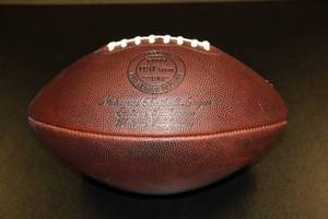lot 127 image: Minnesota Vikings Robert Smith Autograph Full Size Football
