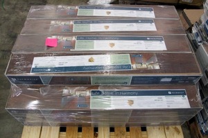 lot 518 image: Harmonics Toasted Cinnamon Oak Laminate Flooring (19 Boxes - 375 Square Feet - 190 Planks)
