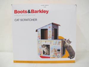 lot 618 image: Boots & Barkley Deluxe Double Decker Painting Studio Cat Scratch House