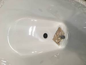 lot 11 image: 59 in. Luxury Acrylic Flatbottom Soaking Bathtub Spa in White with Floor Mounted Faucet in Matte Black by LUXIER Customer Returns See Pictures