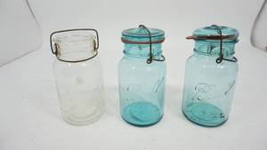 lot 37 image: Three Vintage Quart Canning Jars