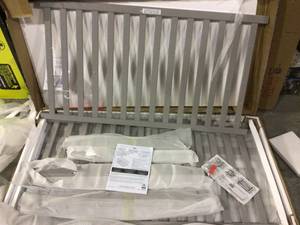 Delta Children Taylor 4-in-1 Convertible Baby Crib Customer Returns See Pictures