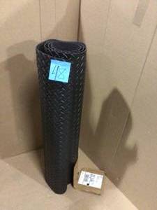 Black 3 ft. x 6 ft. x 916 in. Diamond Plate Anti-Fatigue Mat Customer Returns See Pictures