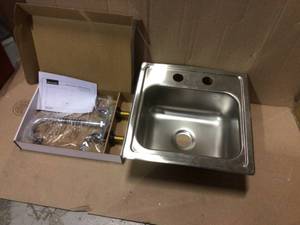 Lustertone Drop-In Stainless Steel 17 in. 2-Hole Single Bowl ADA Compliant Kitchen Sink with 6 in. Bowl by Elkay Customer Returns See Pictures