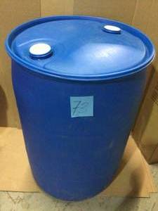 55 Gal. Blue Industrial Plastic Drum Customer Returns See Pictures