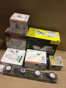 Lot of assorted Lighting various models and conditions