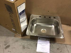 Drop-In Stainless Steel 25 in. 4-Hole Single Bowl Kitchen Sink by Glacier Bay Customer Returns See Pictures&nbsp