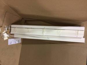 White Cordless Room Darkening 2.5 in. Premium Faux Wood Blind for Window - 51 in. W x 72 in. L Customer Returns See Pictures&nbsp