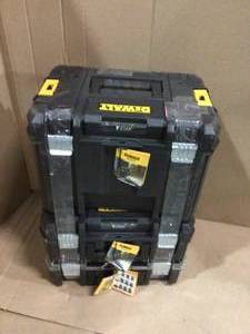 TSTAK V 7 in. Stackable 9-Compartment Small Parts &amp Tool Storage Organizer by DEWALT Customer Returns See Pictures&nbsp