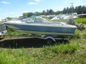 lot 24 image: 1973 Crestliner 15 Boat & Trailer