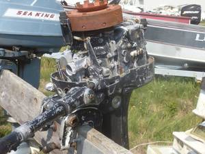 lot 44 image: 20 Hp Outboard