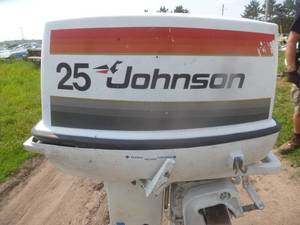 lot 55 image: Johnson Seahorse 25