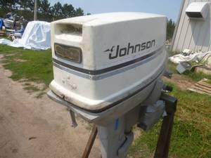 lot 56 image: Johnson 25 Hp Outboard