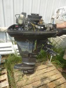 lot 72 image: Mercury Force 35