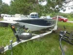 lot 2 image: 1988 Smoker Craft 17 Fazer