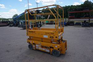 lot 15 image: 2014 Haulotte Model Optimum 1930E Scissors Lift