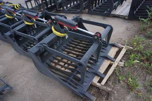 lot 21 image: Brand New Universal Mount Bobcat Skid Loader Skid Steer 48 Heavy Duty Rock Grapple Bucket With Cutting Teeth
