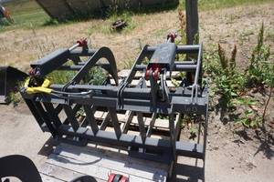 lot 22 image: Brand New Universal Mount Bobcat Skid Loader Skid Steer 60 Root Grapple Bucket