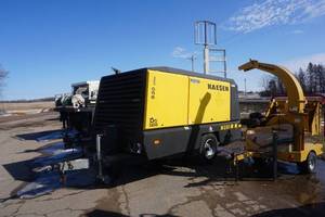 lot 9 image: Kaeser Model M250 900 CFM Large Capacity Tow Behind Air Compressor