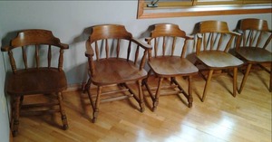(5) Vintage Dining Chairs See Phot...