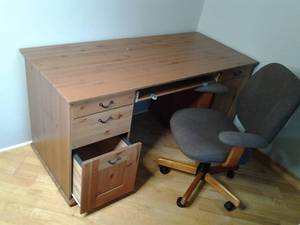 Office Desk With Side Chair 59.75 ...