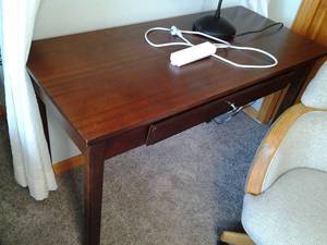Desk (48.25 X 22 X 30.25) With C...