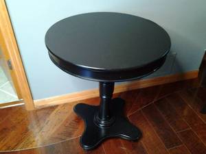 Round Side Table 24 X 27.5 ...