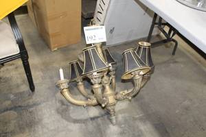 lot 192 image: Chandelier Light Fixture
