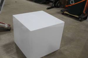 lot 204 image: Acrylic Cube Display