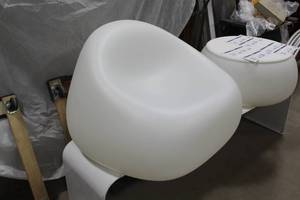 lot 22 image: Plastic Outdoor Chair