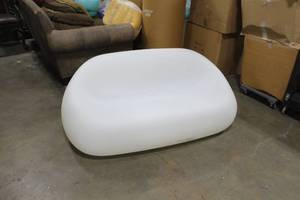 lot 17 image: Plastic Outdoor Couch