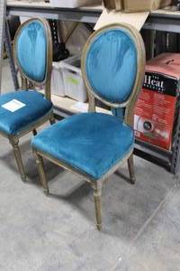 lot 29 image: Upholstered Wood Oval Back Dining Chair