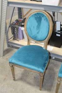 lot 30 image: Upholstered Wood Oval Back Dining Chair