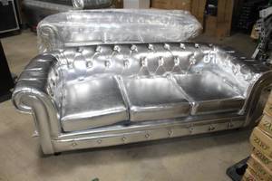 lot 169 image: Living Room Couch