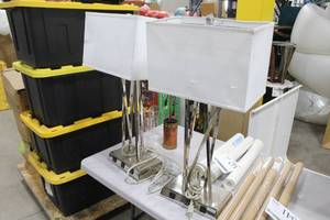 lot 37 image: Lot of (2) Table Lamps  - White Shade