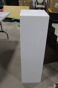 lot 83 image: Acrylic Pillar Display with Side Handles
