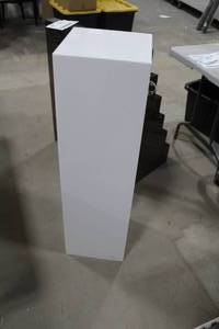 lot 81 image: Acrylic Pillar Display with Side Handles