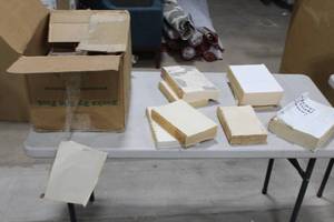lot 442 image: Lot of (19) Books wo Covers