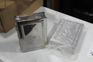 lot 439 image: Lot of (4) Ceramic Books