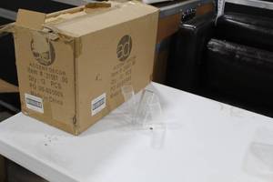 lot 463 image: Lot of (12) Accent Dcor Tri Bud Vases (in box)