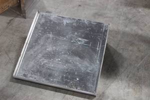 lot 28 image: Stainless Steel Shelving 29 Inch X 22 Inch