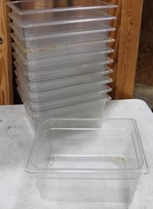 lot 143 image: Plastic Prep Table Pans Big Lot