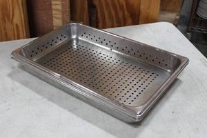 lot 151 image: Full Size Stem table Pans Lot Of 5 Pans